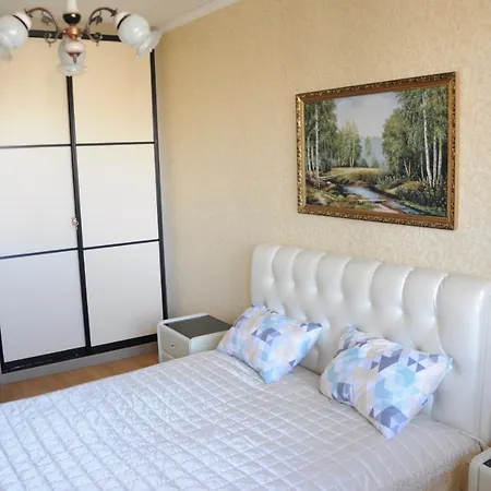 Apartment Zaclavskaya Central, 2 In Centre Near Metro Minsk