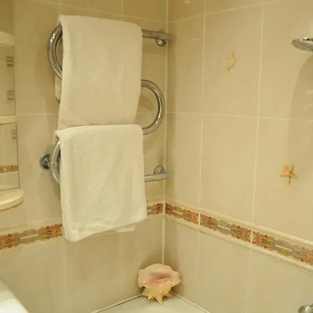 Apartment Zaclavskaya Central, 2 In Centre Near Metro Minsk